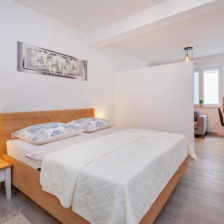 Apartments Cvijeta Ντουμπρόβνικ Εξωτερικό φωτογραφία